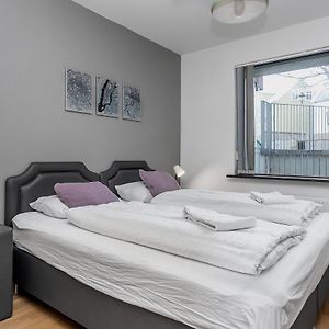Sunny Apartment - By The Sea In City Center